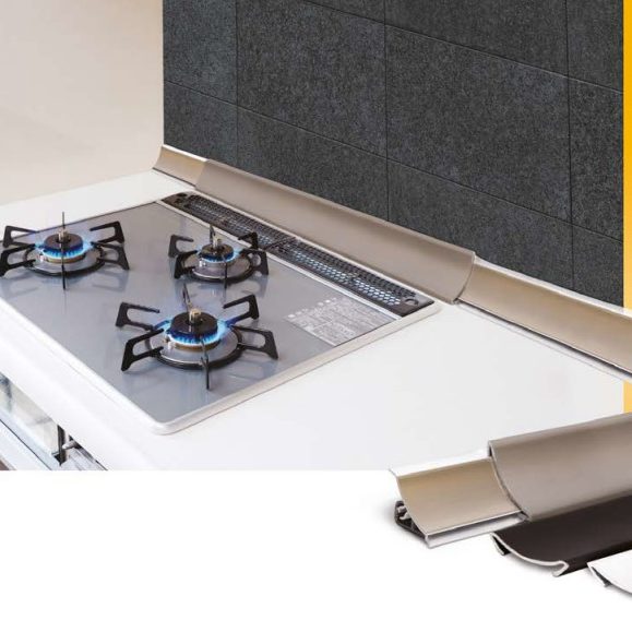 nakładka aluminiowa na listwe pryzblatowa